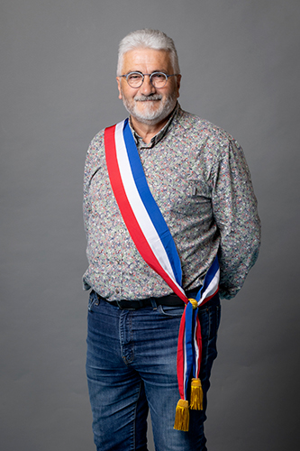 Le maire de Dampierre sur Salon